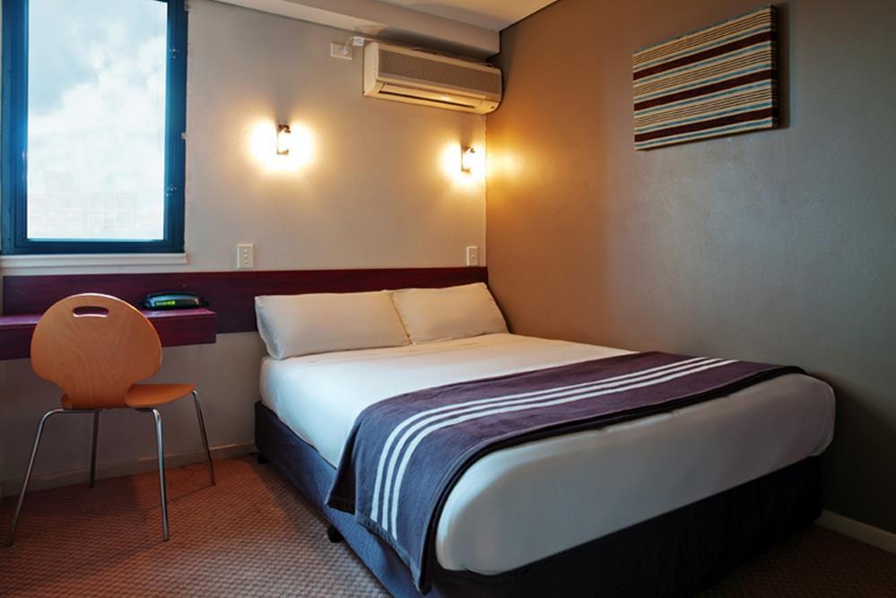 סידני Hotel Hacienda מראה חיצוני תמונה