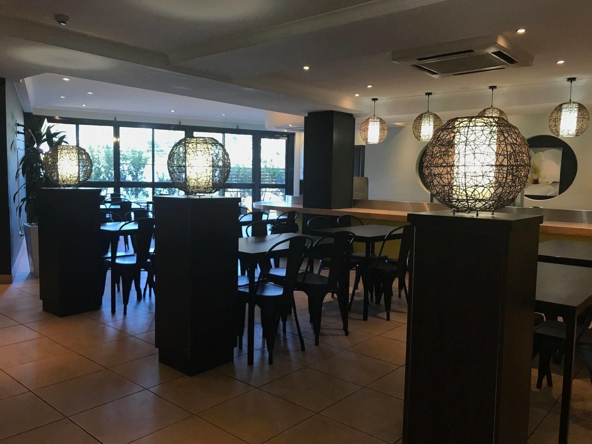 סידני Hotel Hacienda מראה חיצוני תמונה