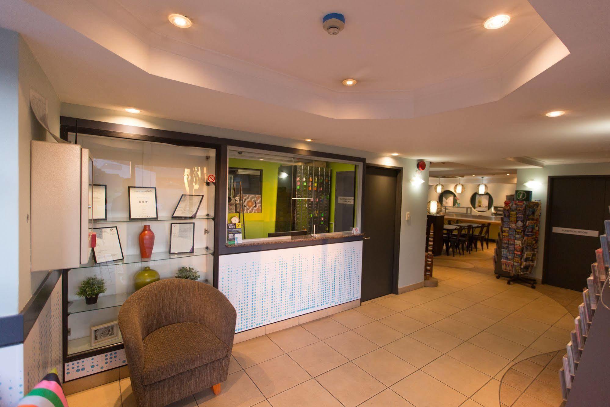 סידני Hotel Hacienda מראה חיצוני תמונה