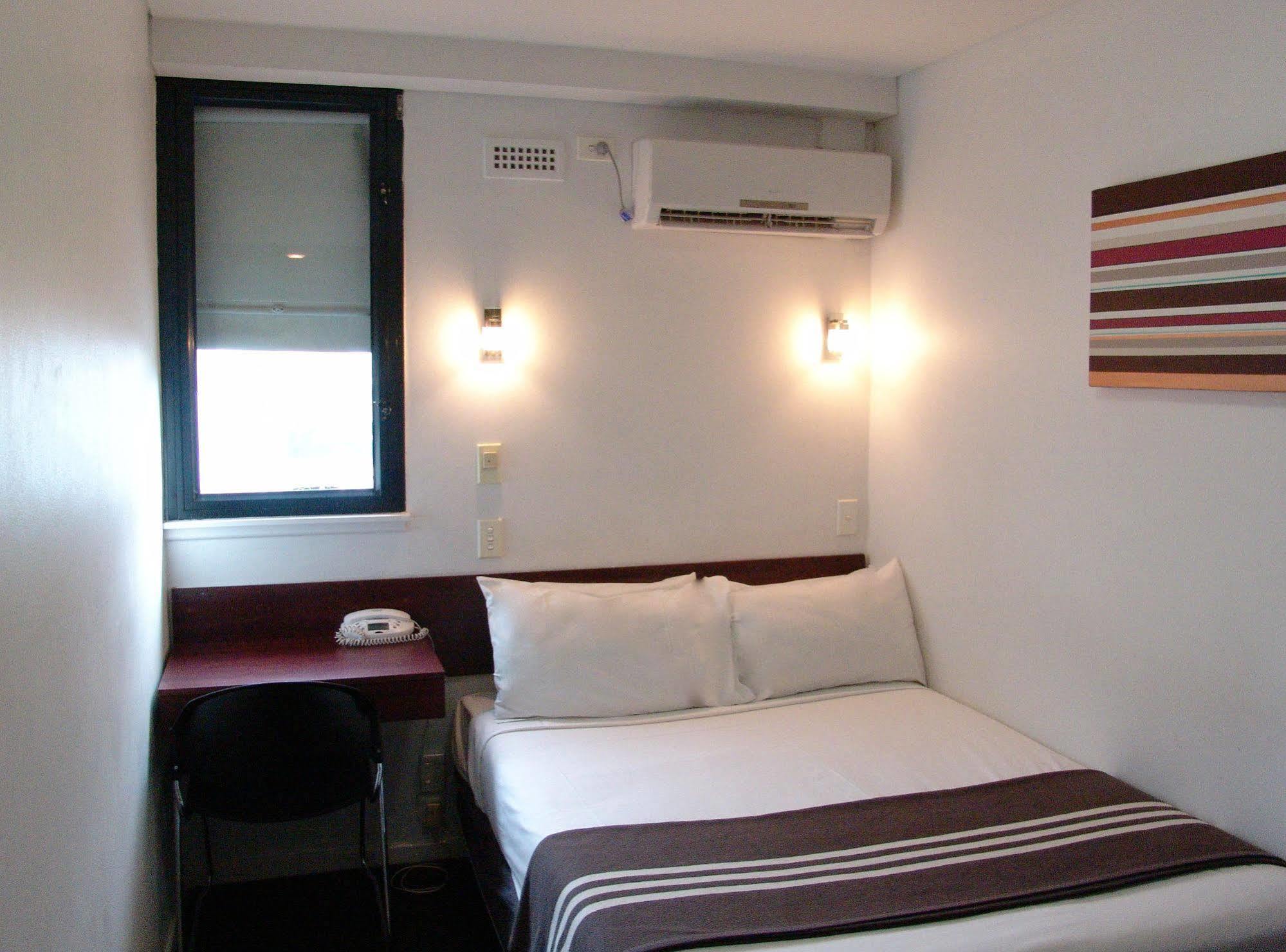 סידני Hotel Hacienda מראה חיצוני תמונה